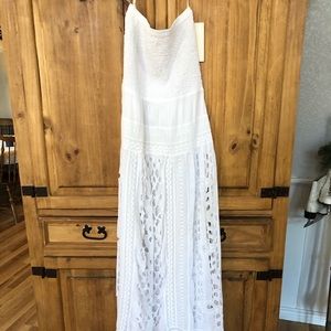 Beautiful Lacey maxi dress